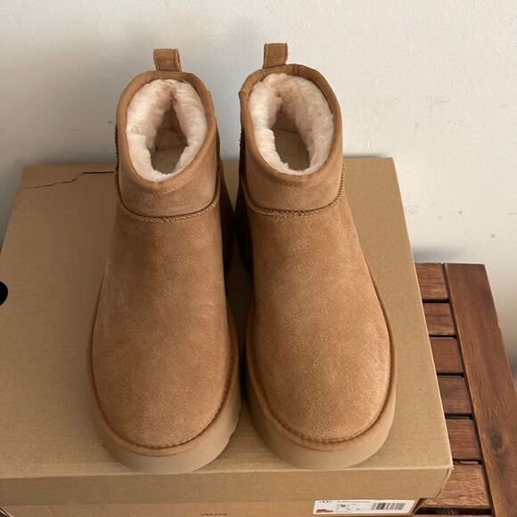 UGG Classic Ultra Mini New Heights Boots Chestnut USA Women Size 11/UK 9/EU 42 - Picture 4 of 12